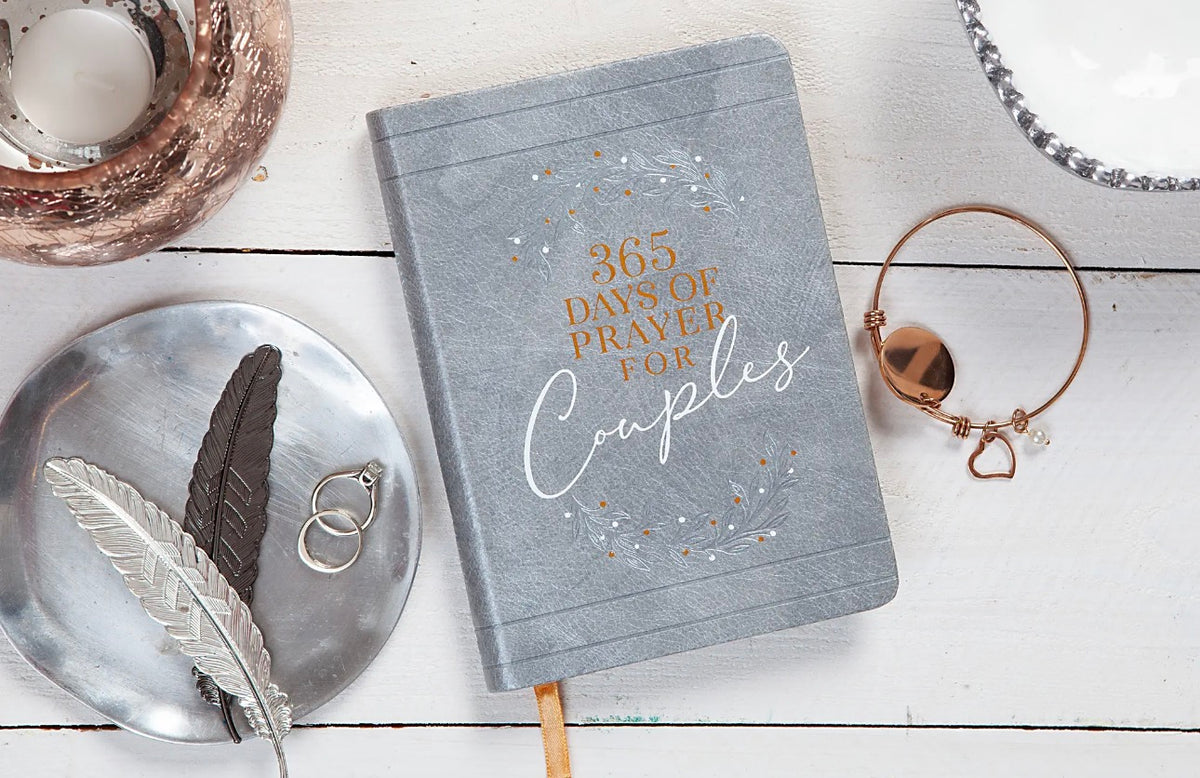 365 Days of Prayers for Couples