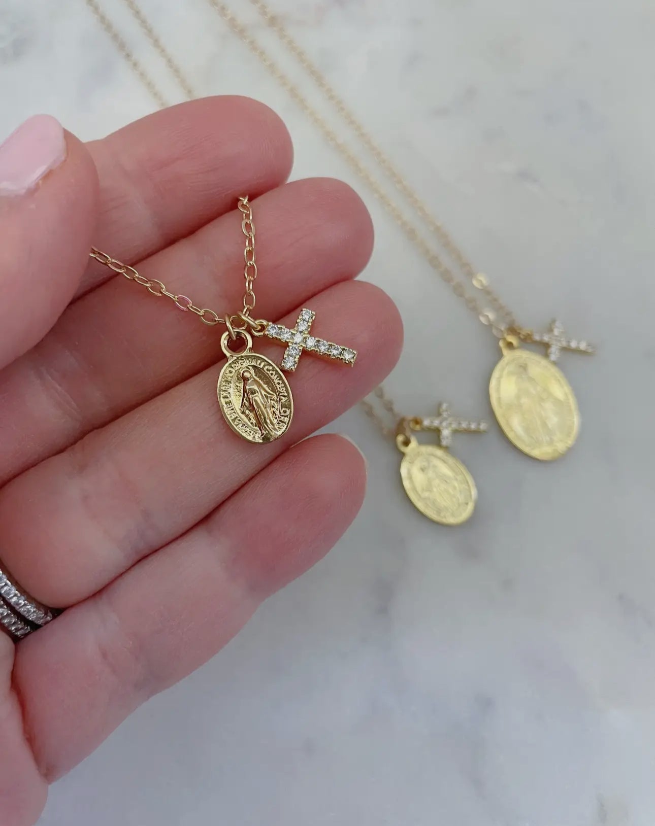 Virgin Mary Miraculous Medal